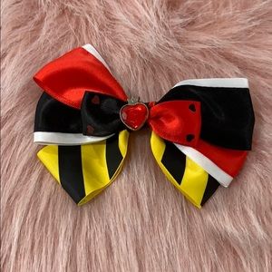 ALICE IN WONDERLAND BOW
